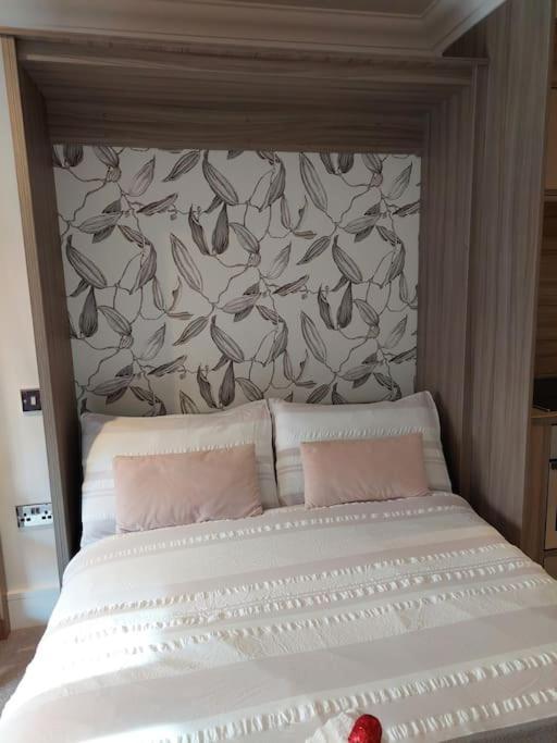21 The Cocoa Suites Йорк Екстериор снимка