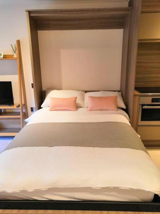21 The Cocoa Suites Йорк Екстериор снимка