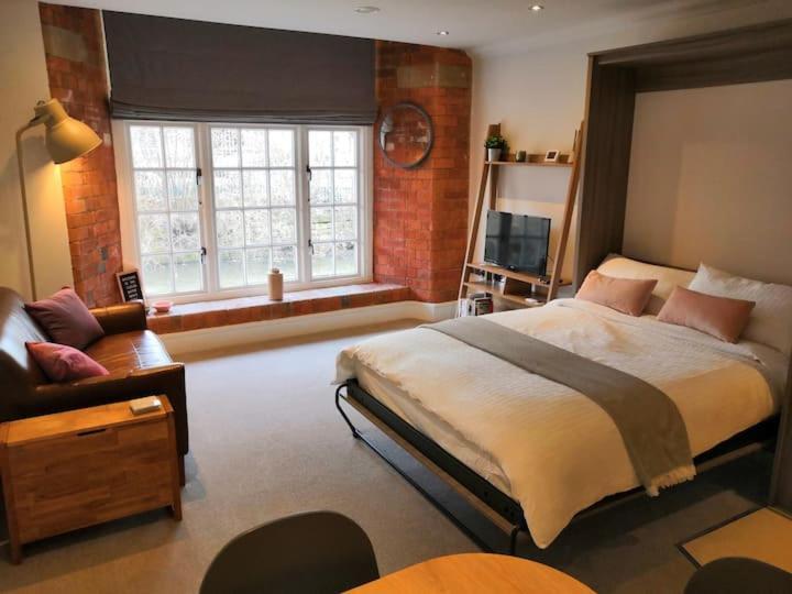 21 The Cocoa Suites Йорк Екстериор снимка